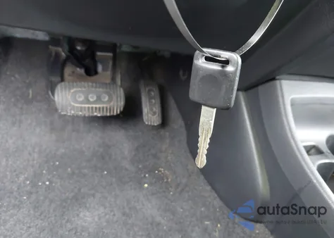 2009 Nissan Versa S/Sl from USA, damaged, VIN 3N1BC13E69L485552